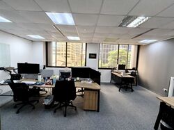 Cecil Court (D1), Office #550093951